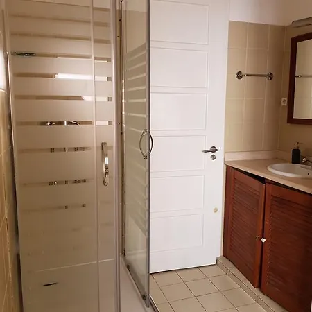 Apartamento New! Renovated 7 Bedrooms In Avenida! Lisboa